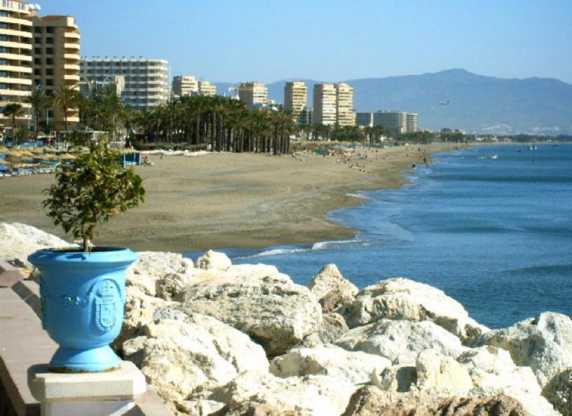 Apartamentos El Mar Azul 5 El Bajondillo توريمولينوس المظهر الخارجي الصورة