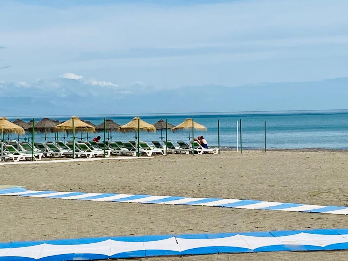 Apartamentos El Mar Azul 5 El Bajondillo توريمولينوس المظهر الخارجي الصورة