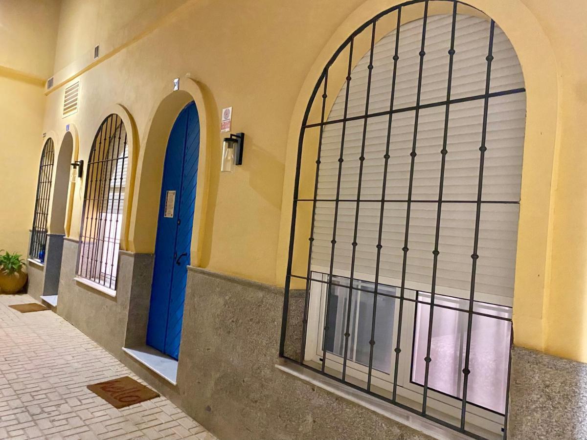 Apartamentos El Mar Azul 5 El Bajondillo توريمولينوس المظهر الخارجي الصورة